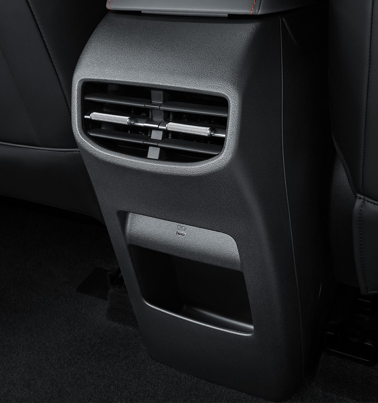 REAR AIR VENTS  COMFORT